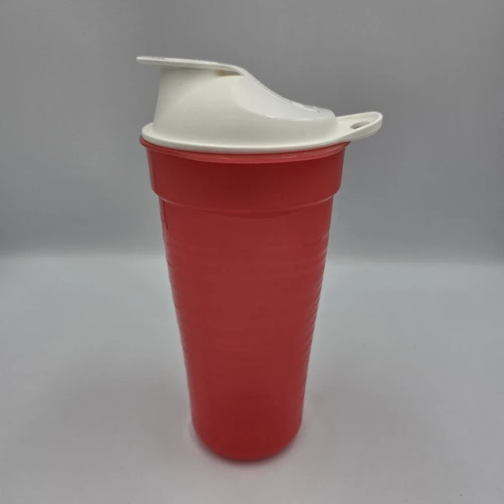 Vintage Tupperware Shaker Tumbler 5759A-5 Plastic Orange & White Lid Top 500 ml - Picture 1 of 6